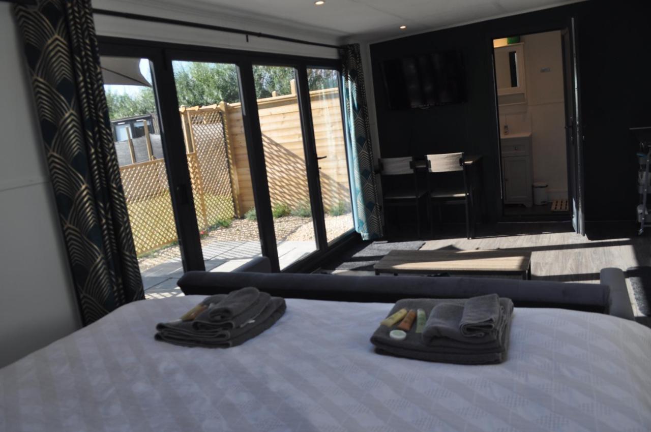 Buzzard Holt Hosting Hotel Buckingham Luaran gambar