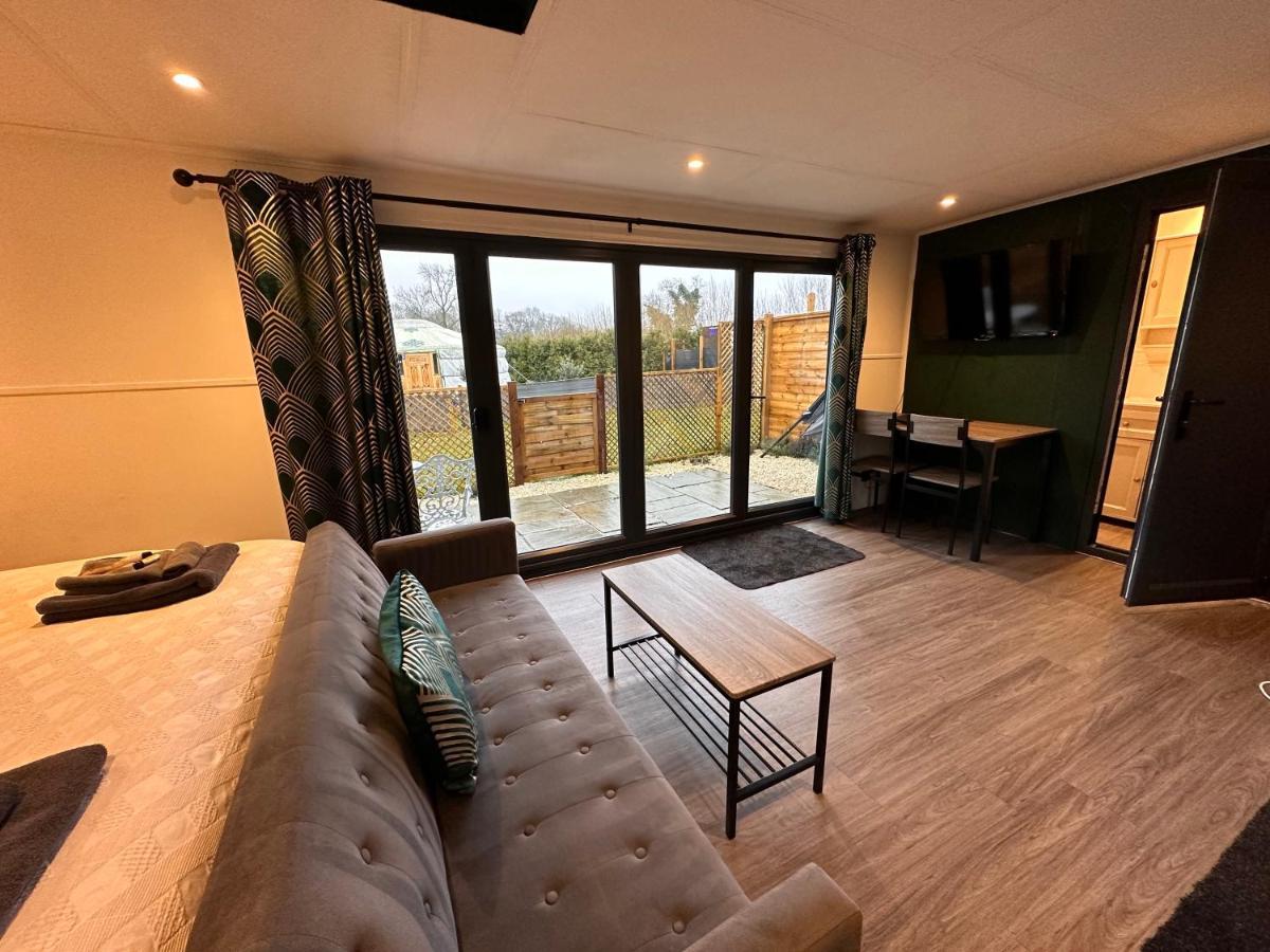 Buzzard Holt Hosting Hotel Buckingham Luaran gambar