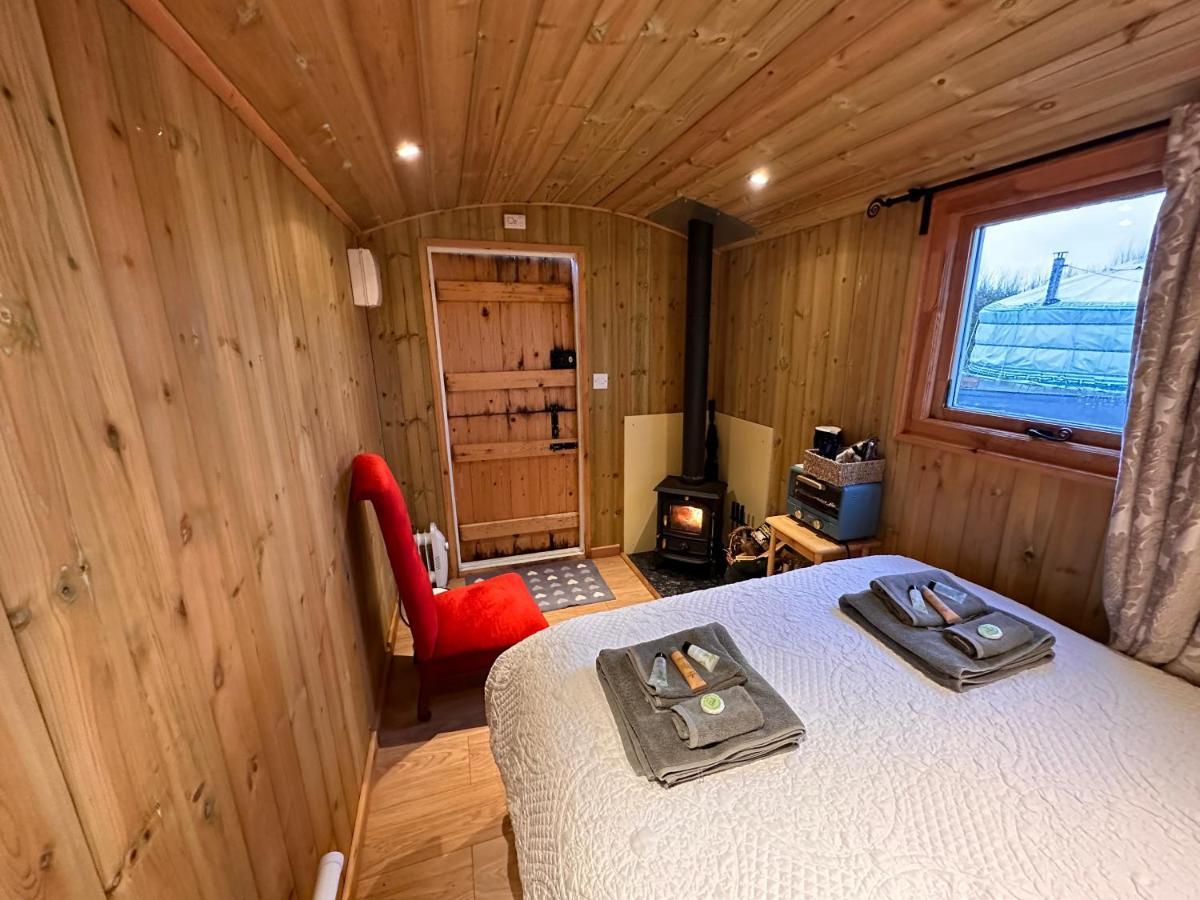 Buzzard Holt Hosting Hotel Buckingham Luaran gambar