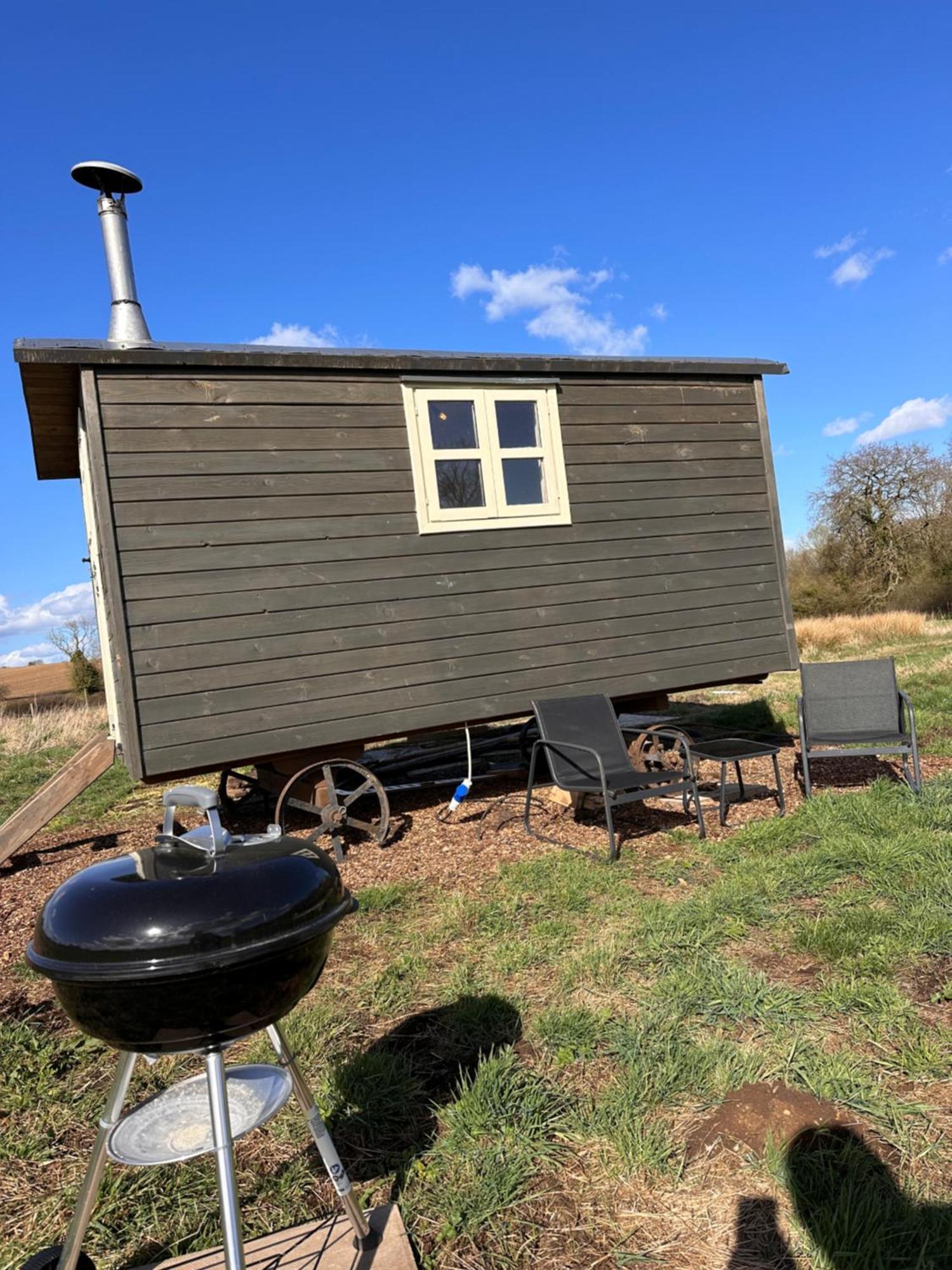 Buzzard Holt Hosting Hotel Buckingham Bilik gambar